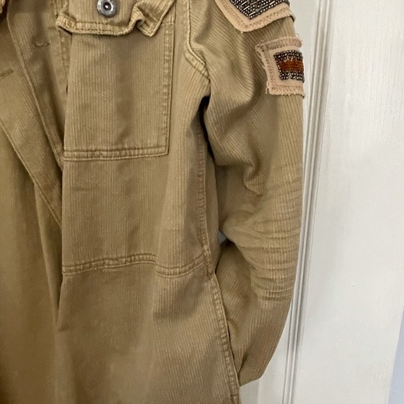 Free People shacket military style size S jacket with side pockets - Picture 9 of 10